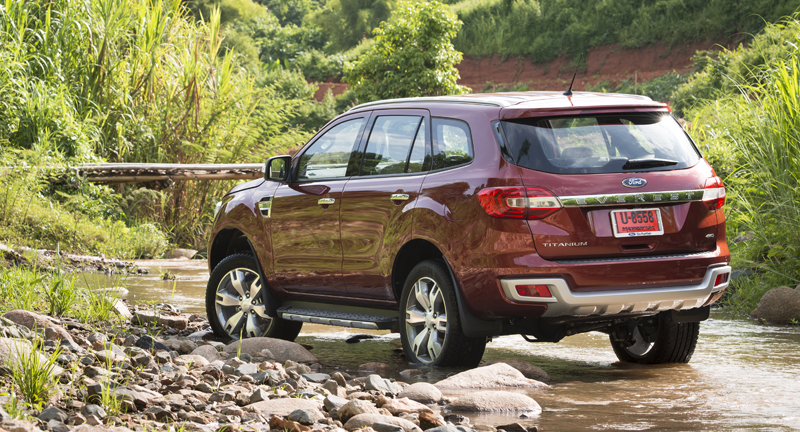 Ford Everest on location 003