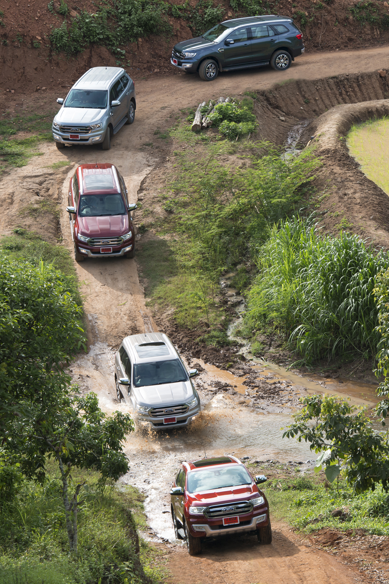 Ford Everest on location 004