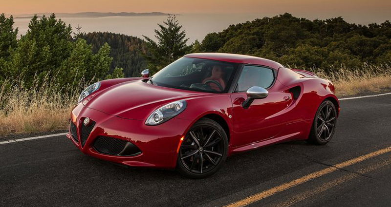 Alfa_Romeo-4C_Coupe_US-Version_2015_800x600_wallpaper_0d
