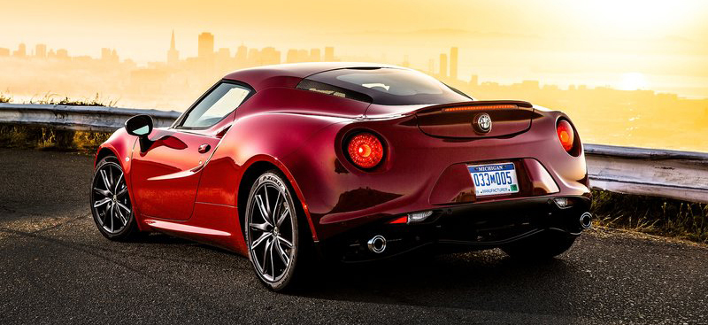 Alfa_Romeo-4C_Coupe_US-Version_2015_800x600_wallpaper_3f