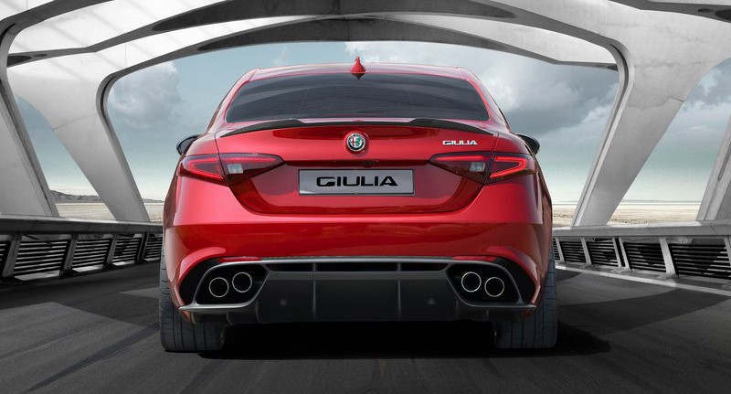 Alfa_Romeo-Giulia_2016_800x600_wallpaper_05