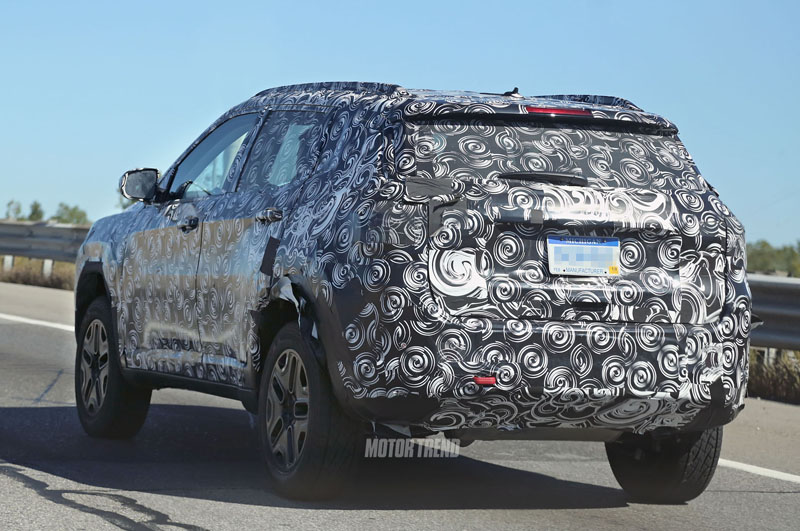jeep-small-crossover-prototype-rear-look