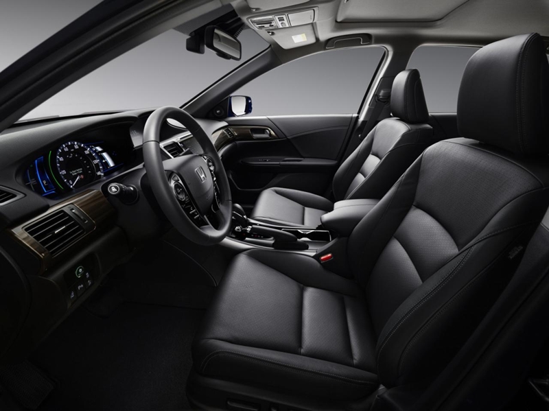 2016_04_22_Honda_Accord_Hybrid_3