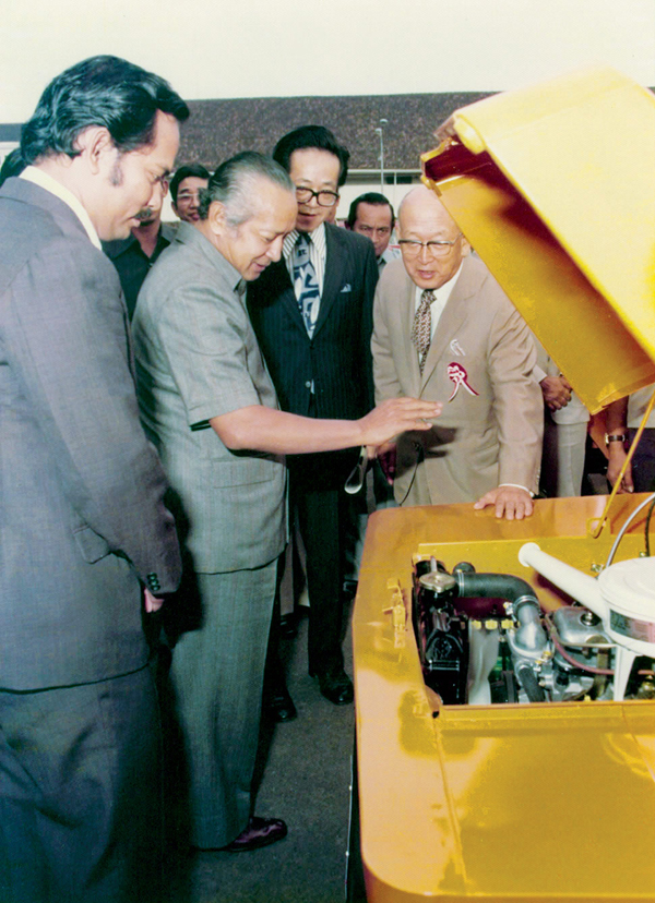 1977_Toyota_President_Soeharto