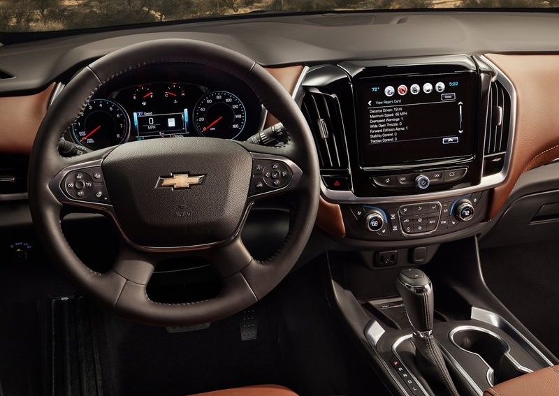 Chevrolet-Traverse-2018-800-06