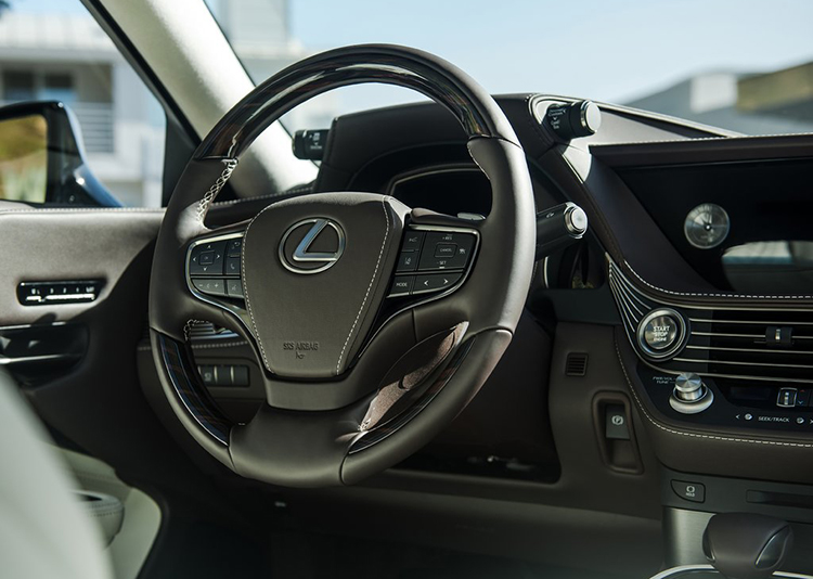 Lexus-LS_500-2018-1024-0d