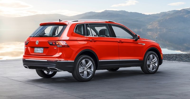 Volkswagen-Tiguan_Allspace-2018-800-04