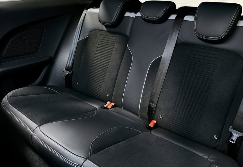 Ford-Fiesta_ST-2018-800-0d