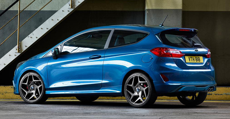 ford_2017_fiesta_st_03