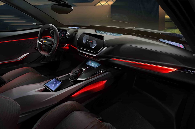 Chevrolet-FNR-X-All-Purpose-Sports-Concept-Vehicle-cabin-1
