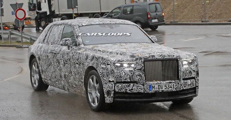 2018-Rolls-Royce-Phantom-3