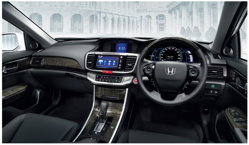 2014 07 01 Honda Accord Hybrid 3
