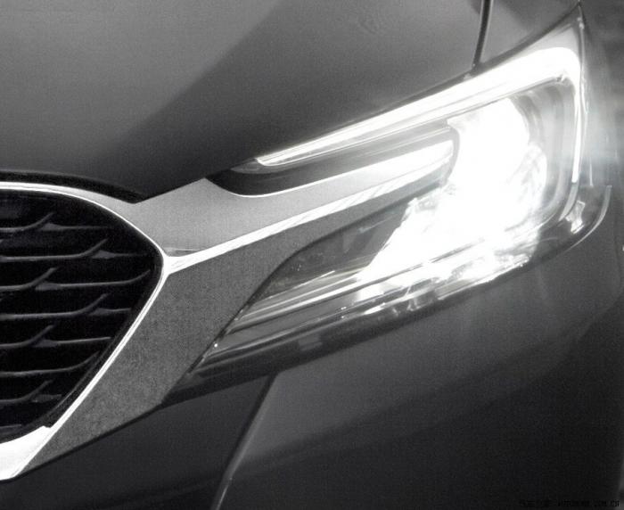 2013 12 10 Citroen DS4 Sedan 1