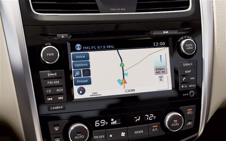 2012 04 03 Nissan Altima 7