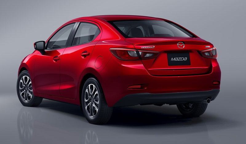 2014 11 21 Mazda 2 Sedan 9