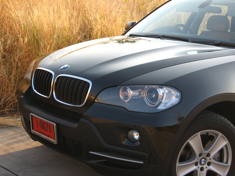 ทดลองขับ BMW X5 xDrive 30d : พุ่งและเกาะเป็นบ้า แต่กินแค่  กม./ลิตร!!?  - HeadLight Magazine