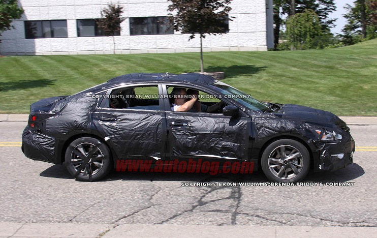 ลิขสิทธิ์ภาพโดย Brian Williams, Brenda Priddy&Company สำหรับลงเว็บ Autoblog.com