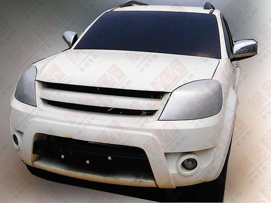 2013 05 31 Ford Everest 1