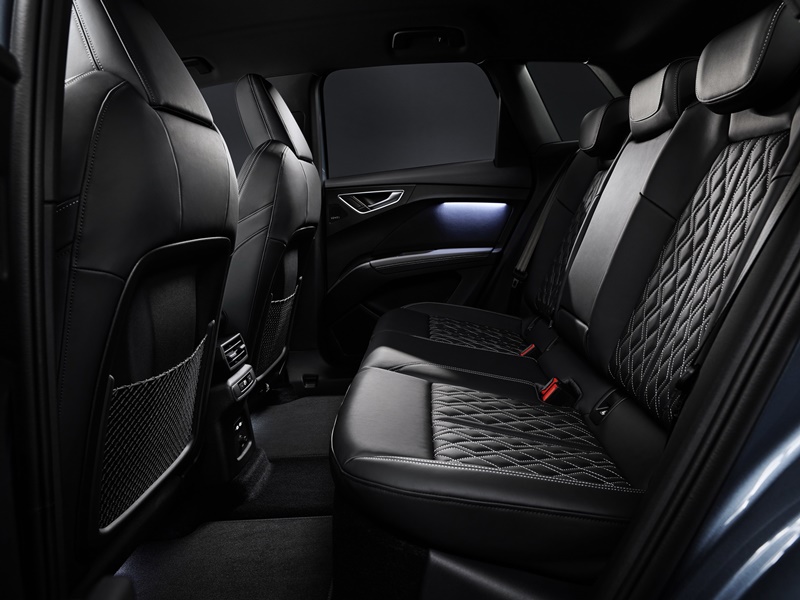 Audi q40 e tron deals