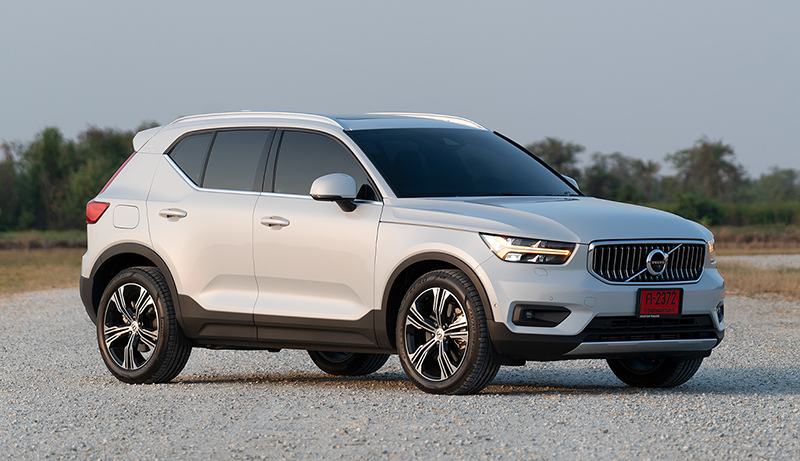 Volvo xc40 hybrid discount