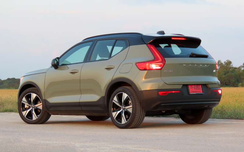 Volvo xc40 p8 pure sales electric