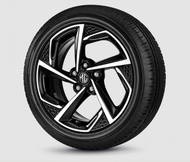 ราคาอย่างเป็นทางการ MG 5 1.5 CVT (MY 2022) : 585,000 – 709,000 บาท ...