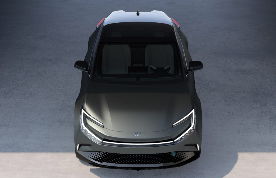 Toyota compact suv hybrid discount