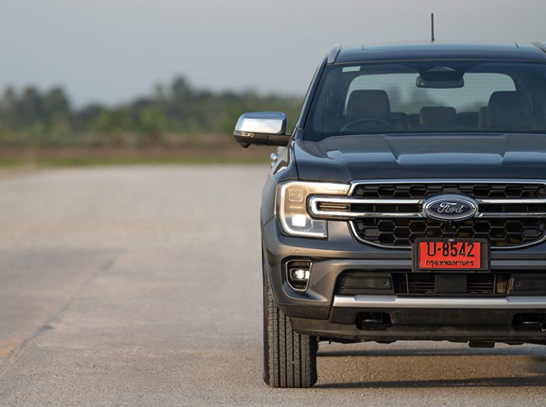 ภาพคันจริง Ford Everest Titanium+ 2.0 B-Turbo 10AT 4×4 | ยอดขายยืน 3
