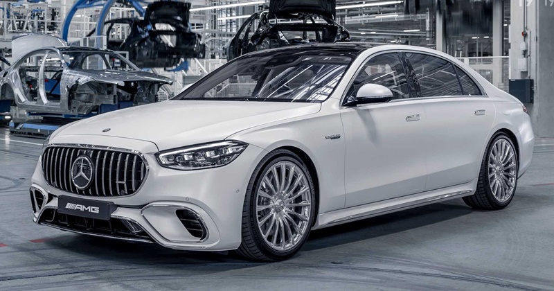 Mercedes v8 hybrid discount
