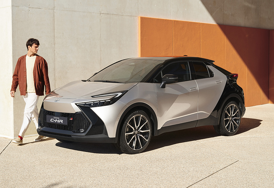 Toyota chr plug in hybrid 2021 deals