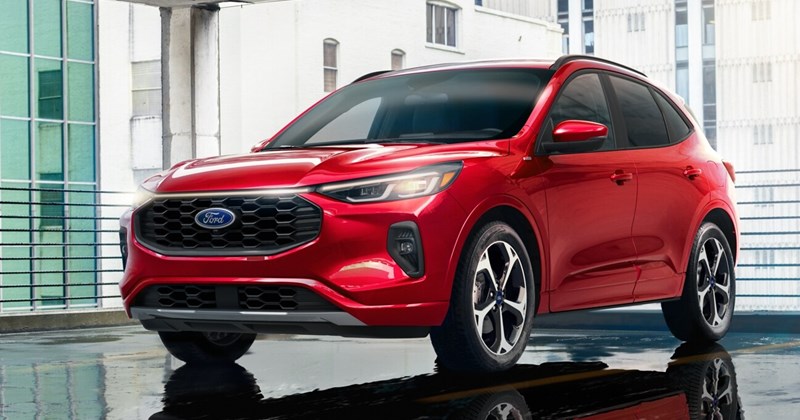 Ford 3 Escape 2025