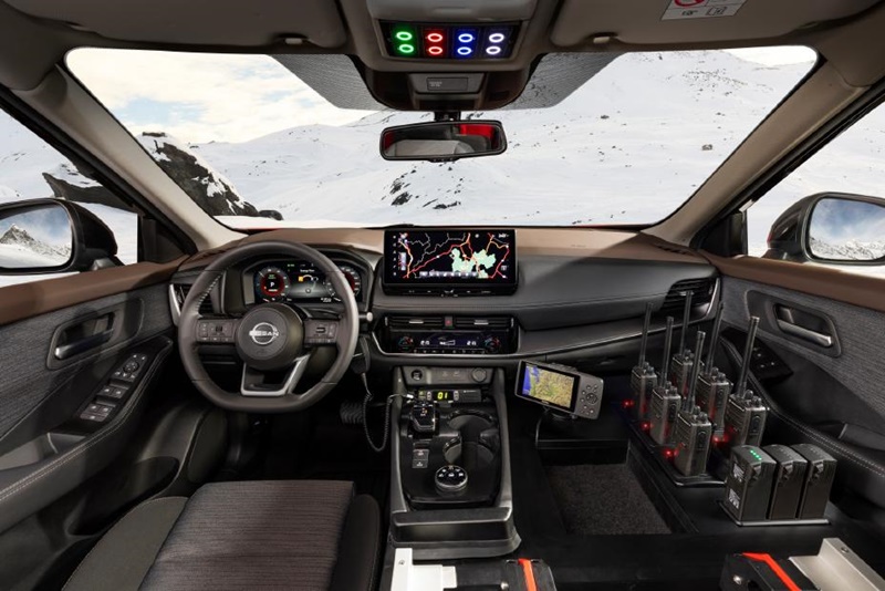 Nissan X-Trail Mountain Rescue ต้นแบบรถยนต์กู้ภัยตีนตะขาบ สำหรับภารกิจ ...