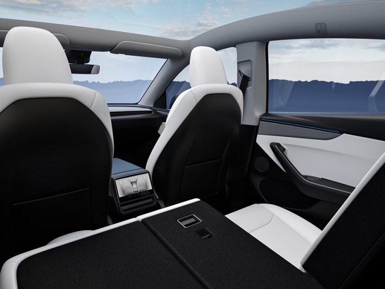 ราคาอย่างเป็นทางการ Tesla Model Y Juniper (Facelift) : 1,719,000 ...