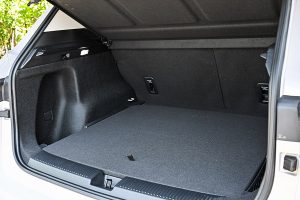 ราคาอย่างเป็นทางการ MG S5 EV : 719,900 - 899,900 บาท | 170-245 แรงม้า ...