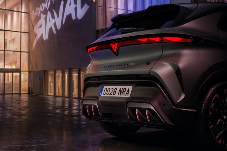 Cupra Raval รถ Hatchback EV รุ่นเริ่มต้นสำหรับตลาดยุโรป พร้อมรุ่น VZ ...